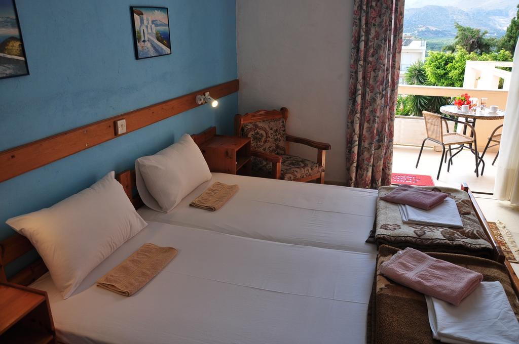 Hotel House Margot Palekastro Pokoj fotografie
